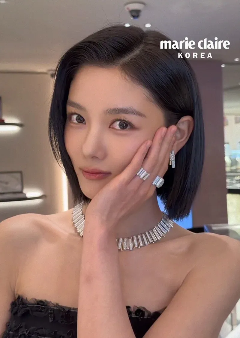 요즘 부의 상징으로 여긴다는 네일 트렌드 (3/6)
