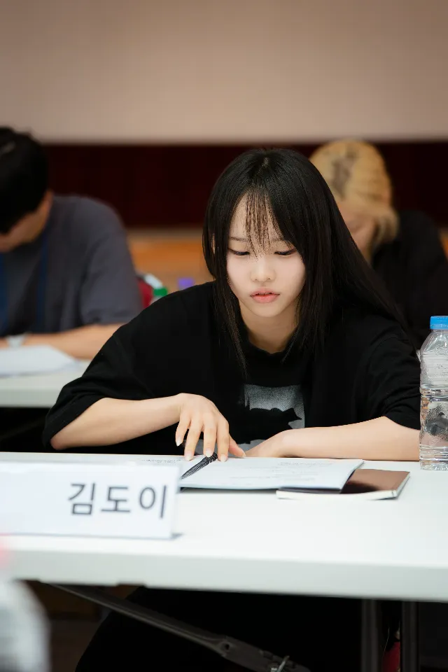 검은사제들, 사바하, 파묘 감독 장재현의 신작 <뱀피르> 배우진 공개.jpg (6/6)