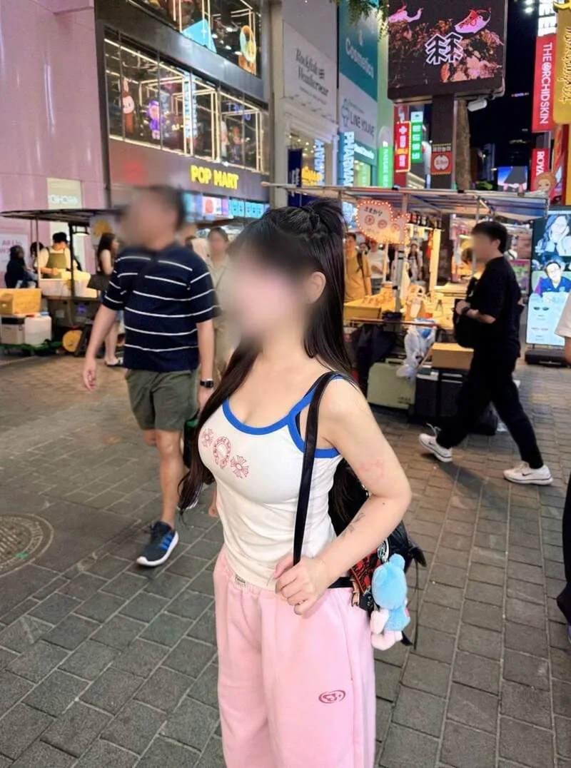 ㅇㅎ) 몰래 한국에 종종 놀러 왔었다는 초승달녀. (2/5)
