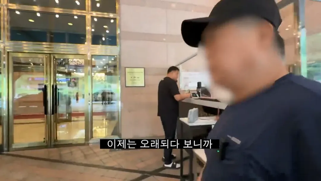 도박으로 뇌가 녹은 사람들의 공통점.jpg (3/20)