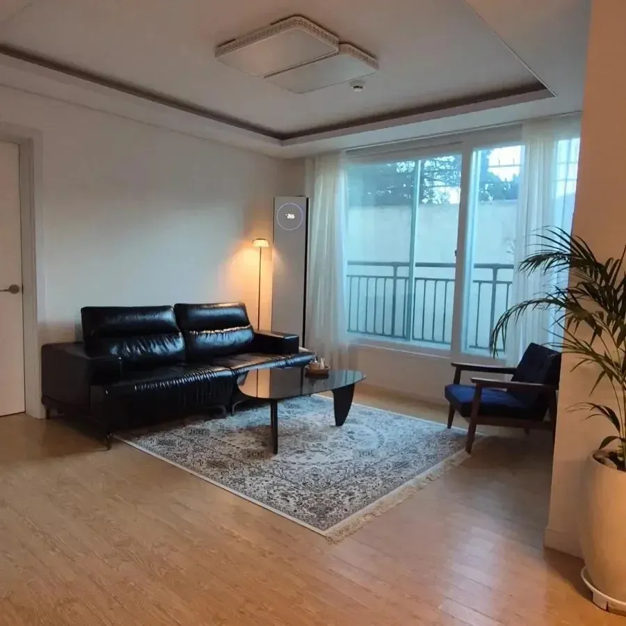 자기집 뷰 자랑하는 서울 강남 주민.jpg (2/4)