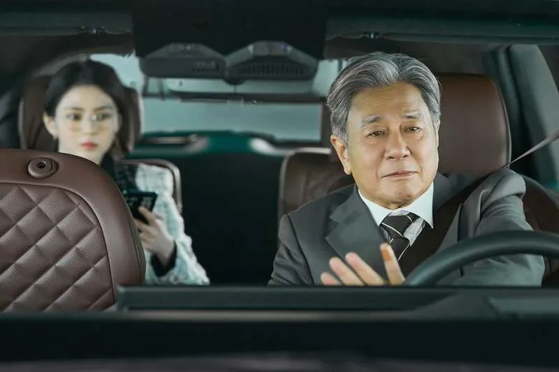 하루 아침에 인턴 하꼬 된 최민식... (3/3)