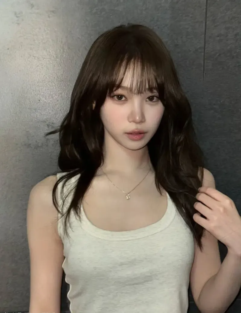 르세라핌 김채원 인스타 (9/15)