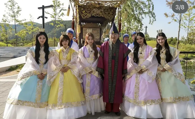 의외로 고증 지켰다는 리센느 경주 홍보대사 복장 (3/8)