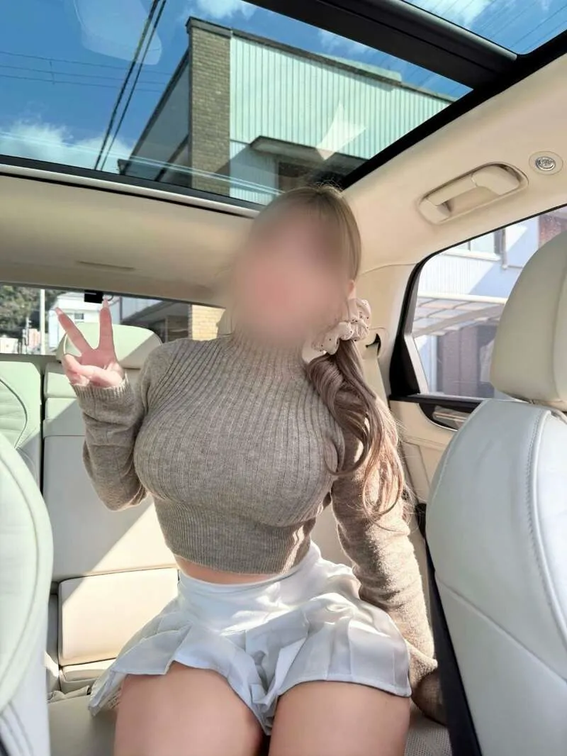 ㅇㅎ) 몰래 한국에 종종 놀러 왔었다는 초승달녀. (4/5)