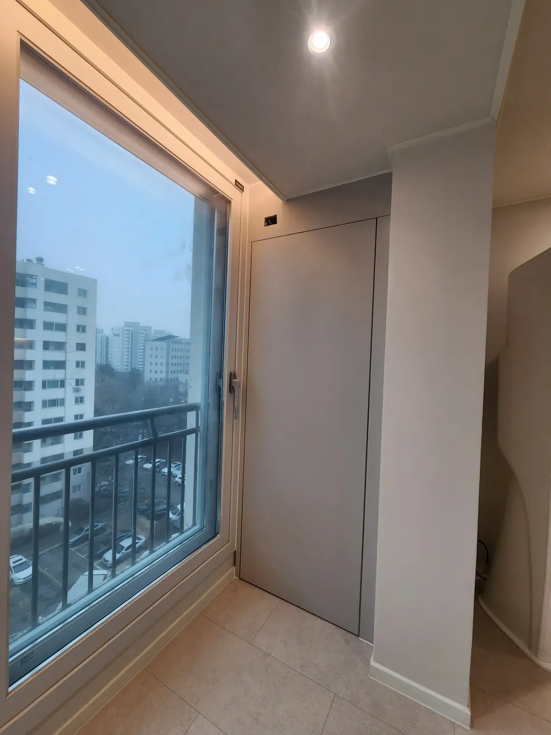 친구 집 전체 철거부터 인테리어, 가구 전부 해서 4,000만원에 해줬는데 들은 말 (11/16)