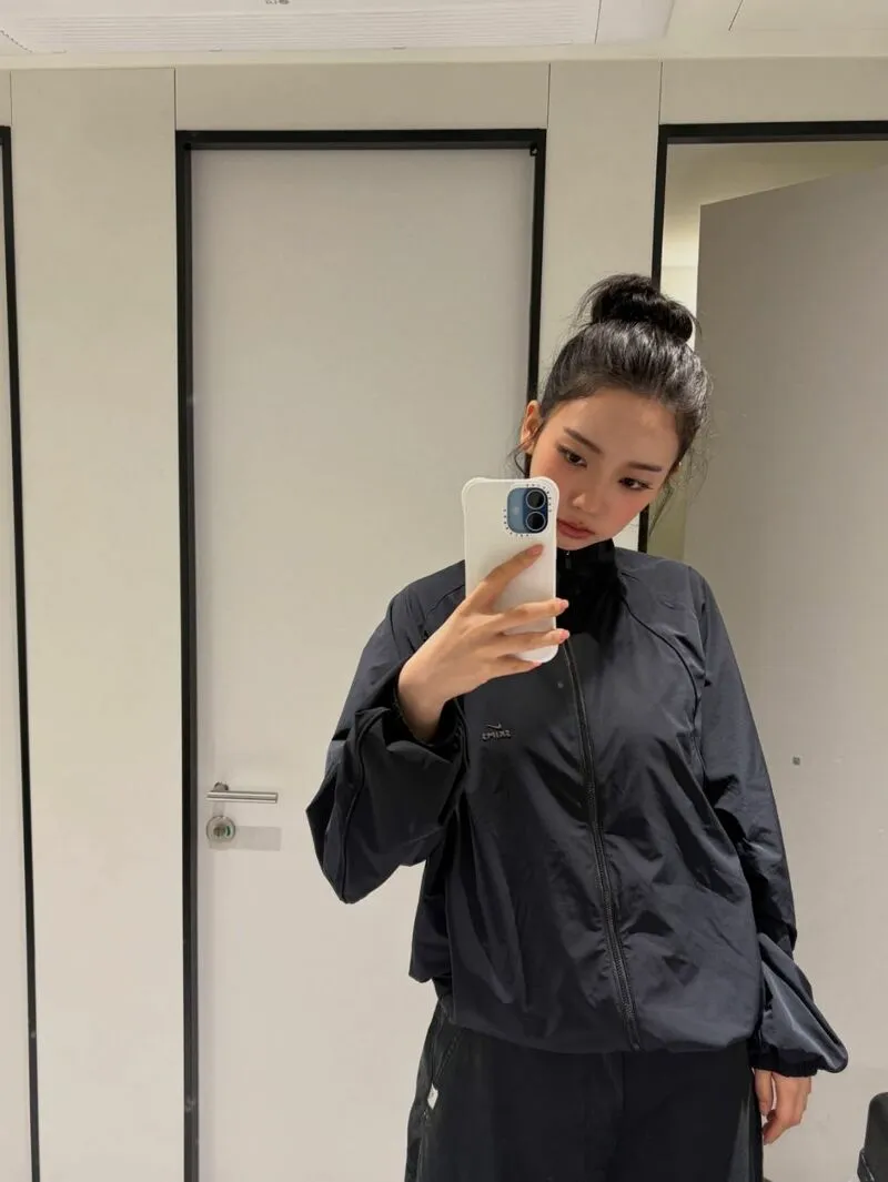 오늘자 에스파 카리나 인스타그램 업데이트 (2/11)