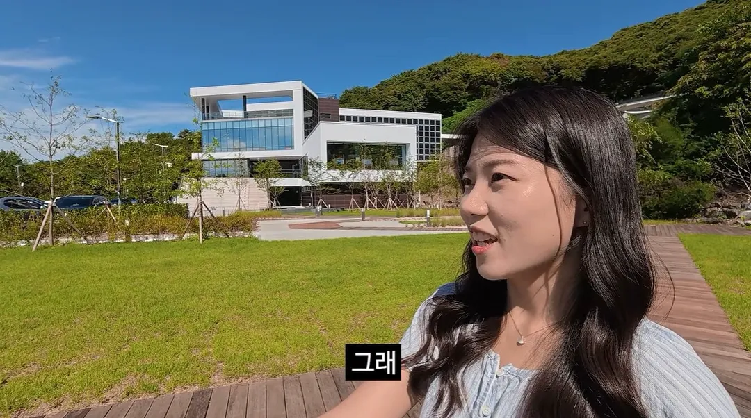 충주시 유튜브 근황 (6/9)