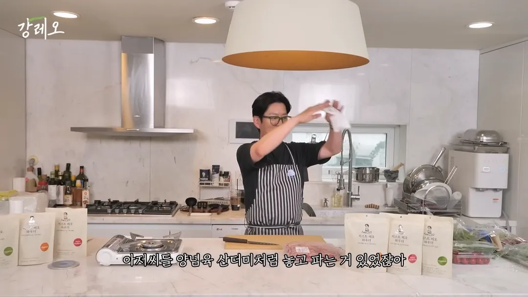 강레오가 말하는 양념육의 비밀.jpg (13/20)