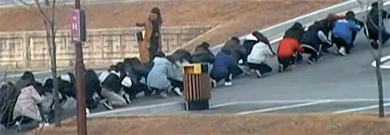 지금은 완전히 사라진 단체악습.jpg (3/3)
