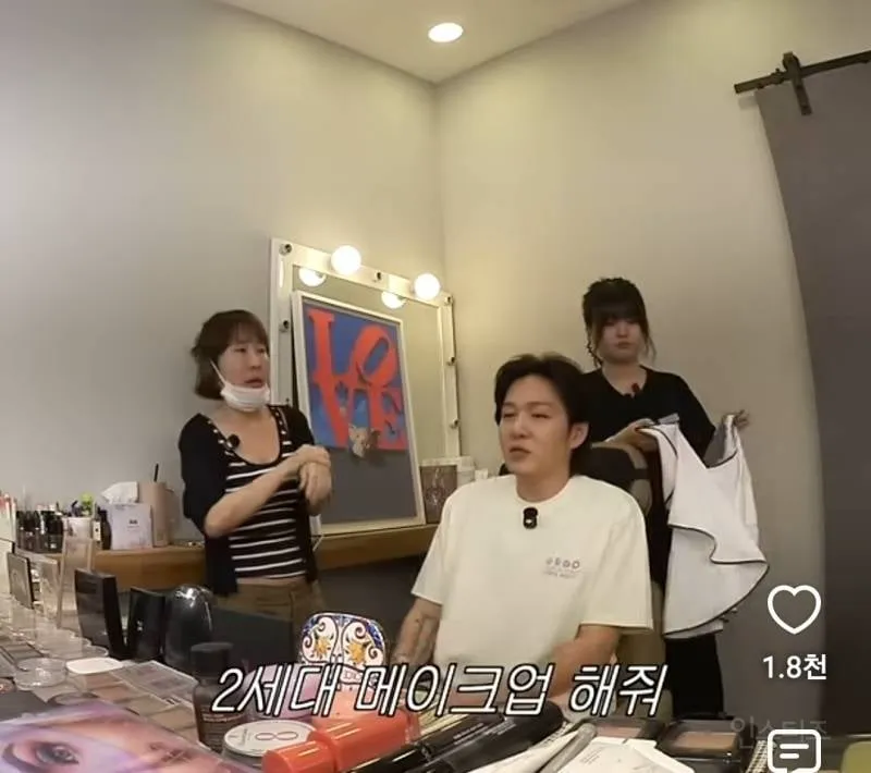 2세대 헤메코받고 회귀한 이창섭 ..jpg (3/7)