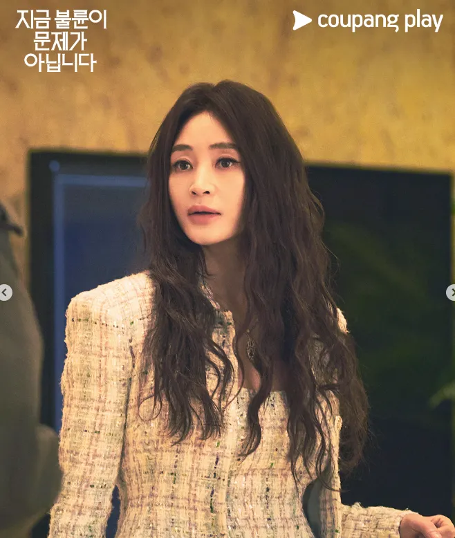 김혜수 맡고 미쳐날뛴다는 스타일리스트팀 (20/20)