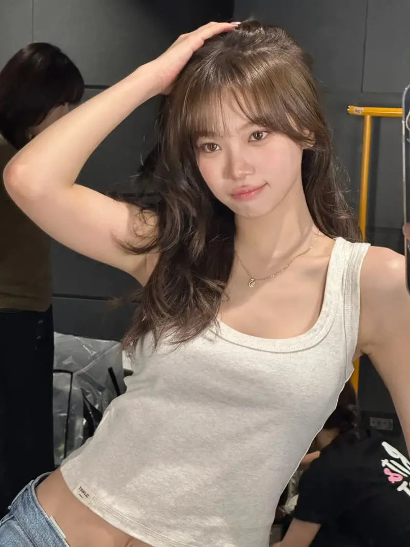 르세라핌 김채원 인스타 (8/15)