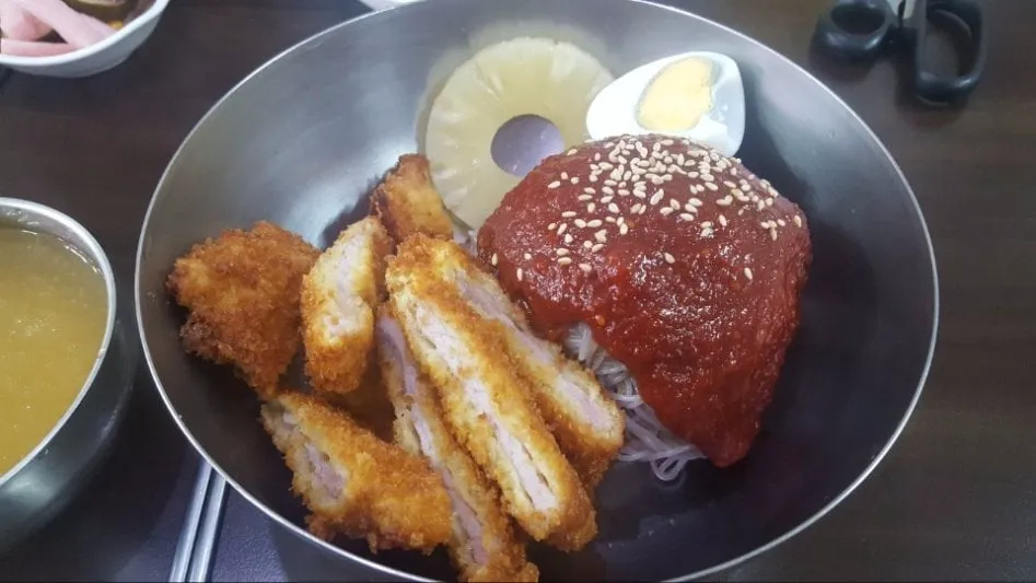 파인애플 냉면 만드는 일본놈들이 맛알못인 이유 (3/3)