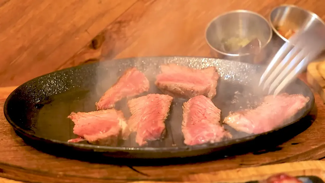 스페인에서 스테이크 4kg 먹방한 쯔양 근황 ㄷㄷㄷㄷㄷ (16/20)