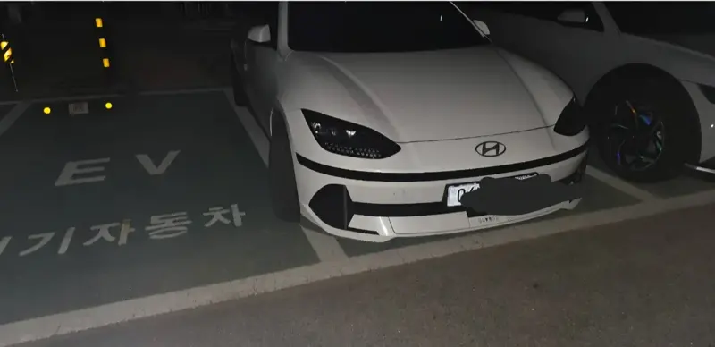 지 옆에 주차 못하게 막는 미친새끼 ㄷㄷㄷ (3/7)