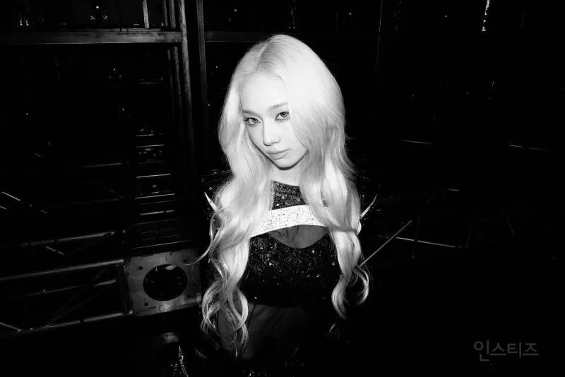 오늘자 에스파 윈터 인스타그램 업데이트 (7/7)