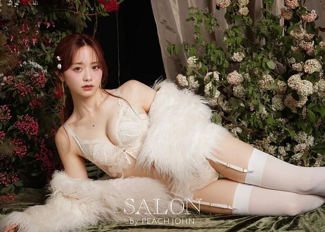 ㅇㅎ) 지상파 일본 여자 아나운서 속옷 모델 화보 (8/20)