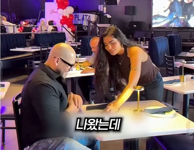 손님이 끊이지 않는 이유 (12/20)