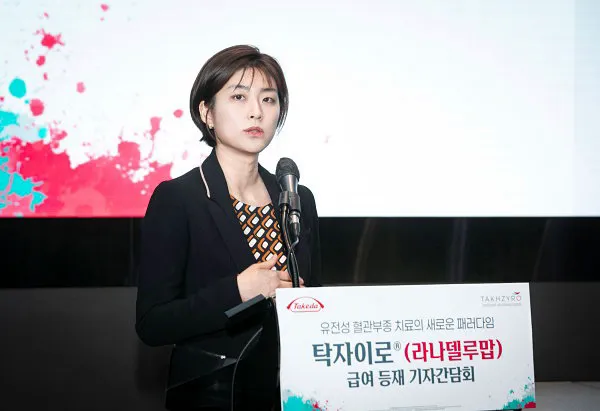 배우 하영의 친언니와 아버지.jpg (2/6)
