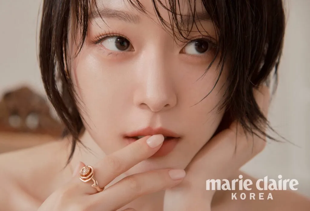 생각보다 잘 어울려서 반응 좋은 김연아 단발.jpg (2/4)