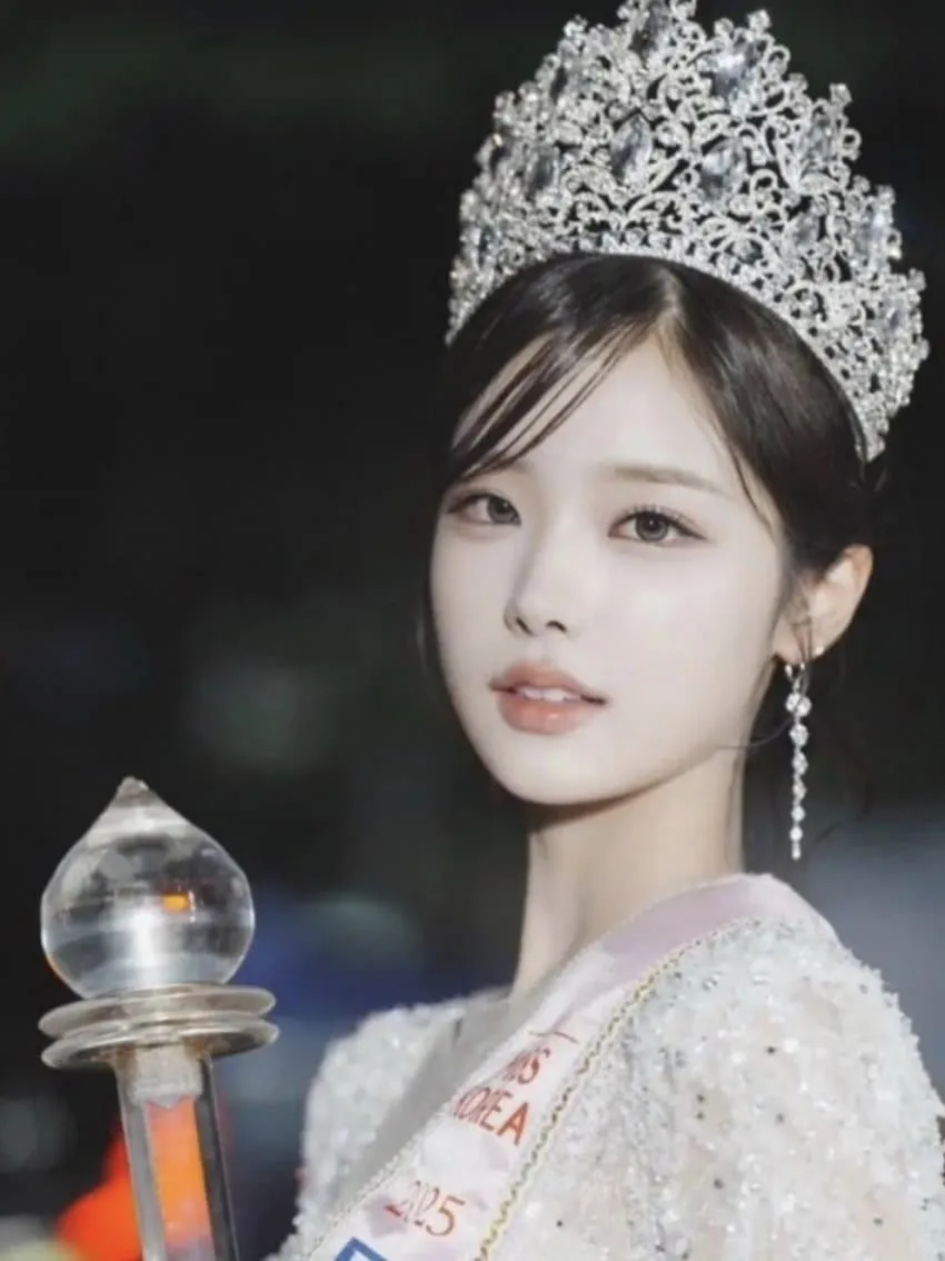 AI 아니냐는 2025 미스코리아 진 (10/11)