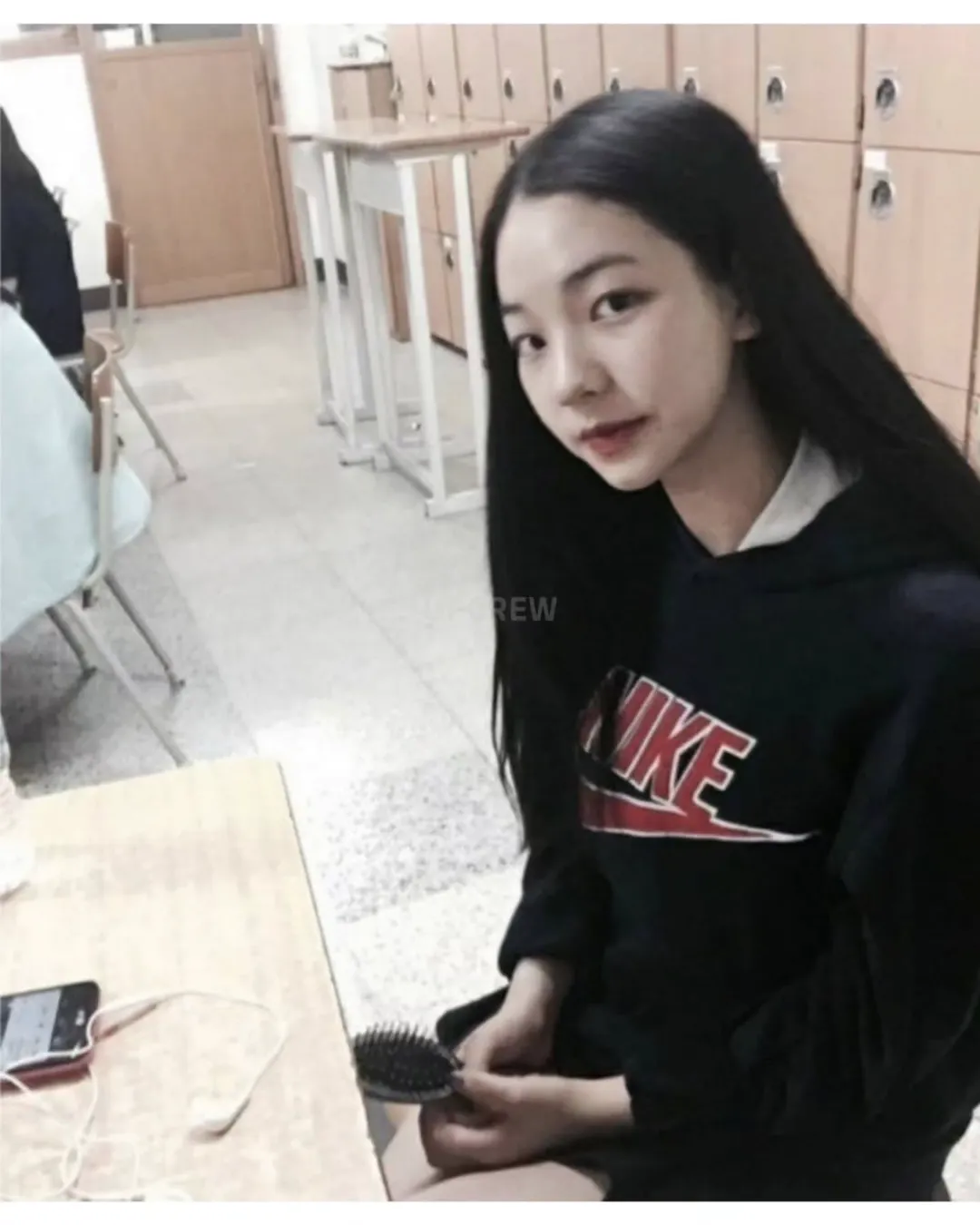 데뷔전 카리나 (3/18)