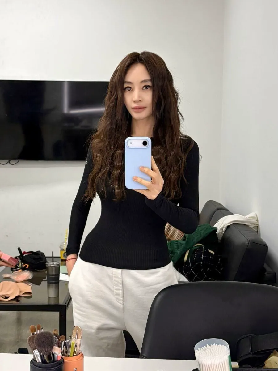 김혜수 누나 근황 (4/8)