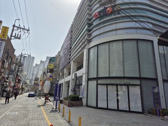 옛추억을 갖고 방문해 보면 깜짝 놀란다는 부산대학교 앞 상황 (13/18)